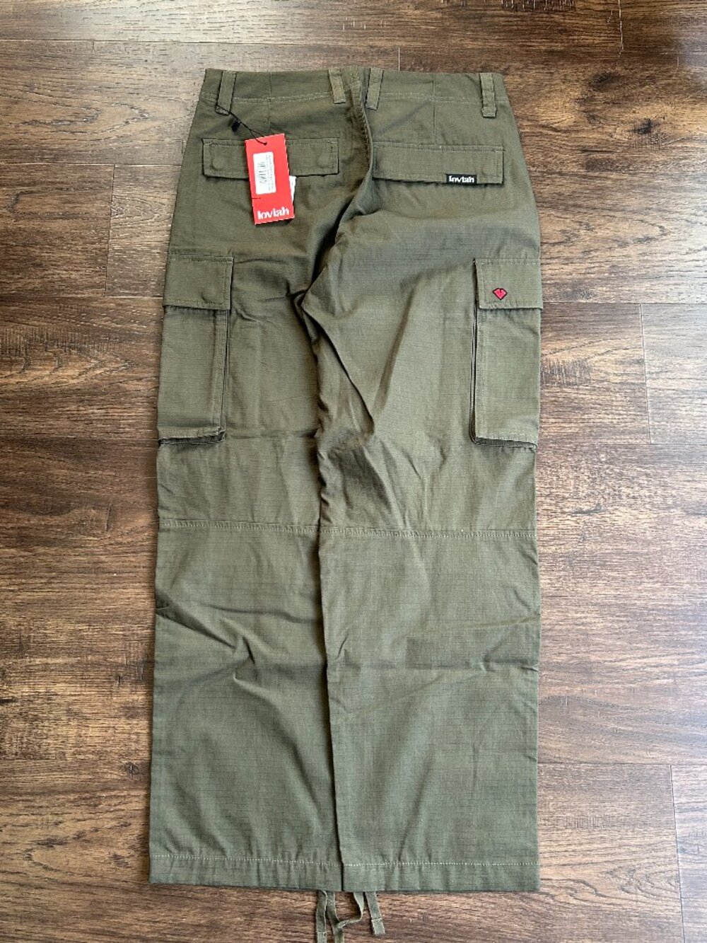 Loviah Skater Baggy Dark Green Cargo Pants NWT - Size 30
